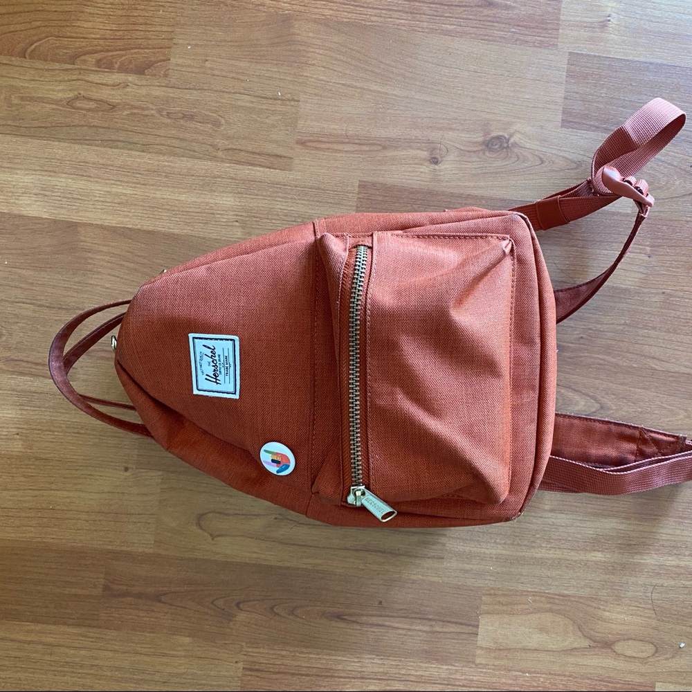 Nova mini backpack in Burnt orange